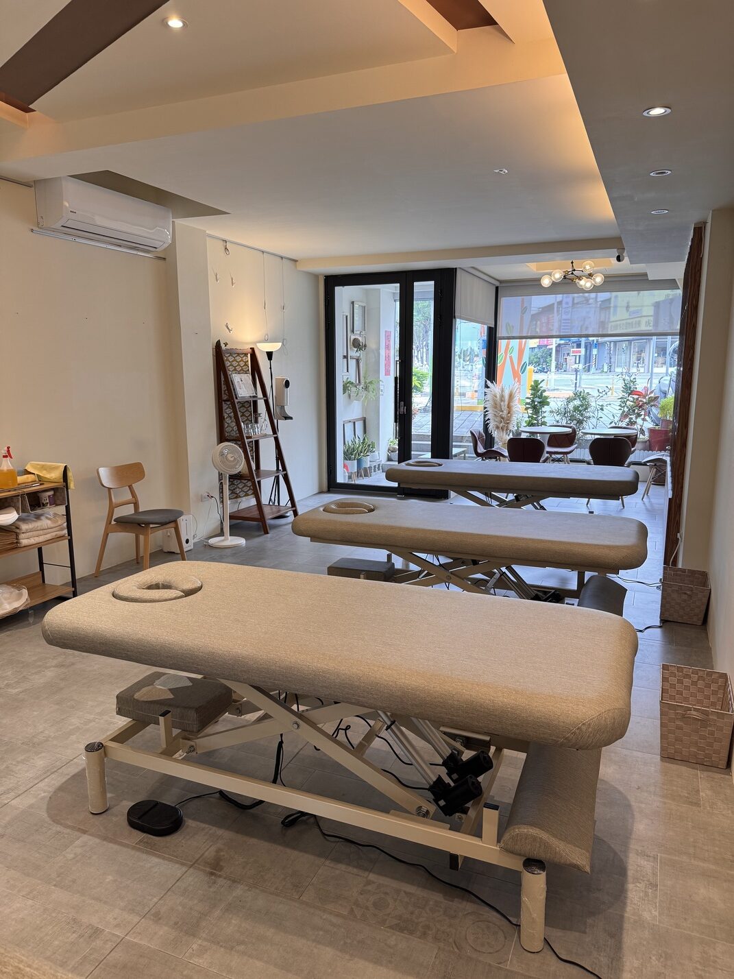 操作空間與床位